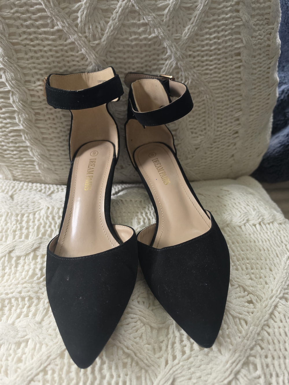 Dream Paris Black Pointed-Toe Ankle-Strap Heels -Like NEW!